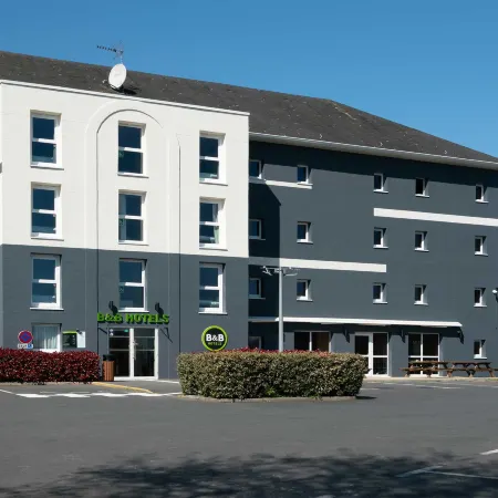 B&B HOTEL Bayeux