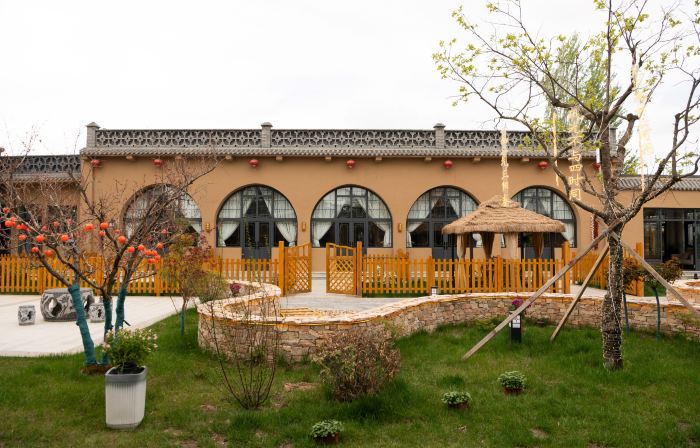 Xinglong Yaobao Hotel