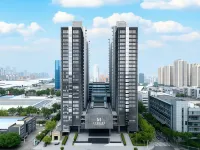 Jiulongpo Olympic Meilun International Hotel - مسبح على السطح