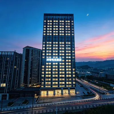 Zeta E-Sports Hotel (Chongqing Wanzhou High-Speed Railway North Station) Hotels near Weinisi Water Amusement Park
