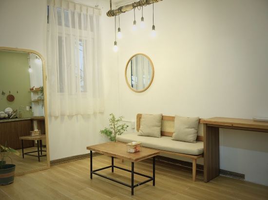 Vevy House - Homestay in Town