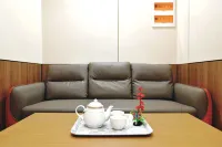 Yingbin Garden Hotel - parking