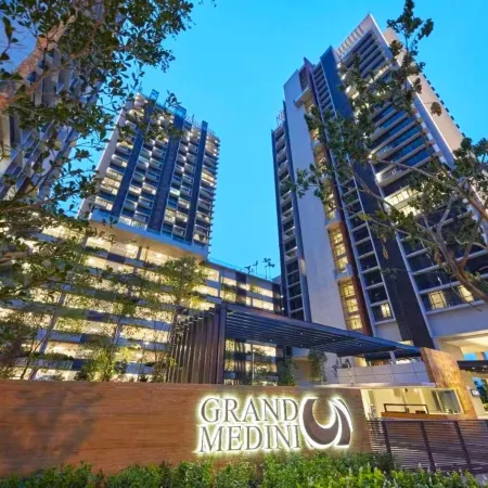 Grand Medini by RR JBcity