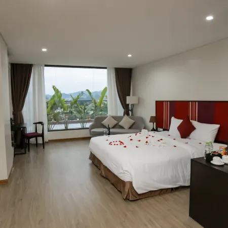 Max Boutique Hotel Hotels in Thuc Phan