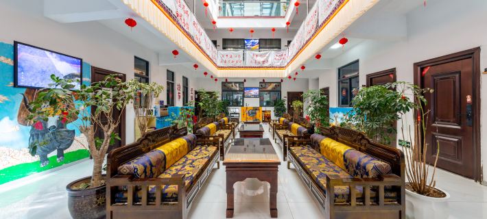 Shengtu Youth Hostel (Potala Palace) Hotels in Lhasa