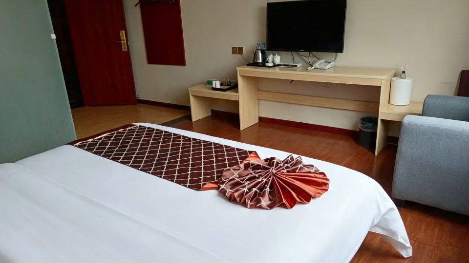 Lifeng Hot Spring Hotel