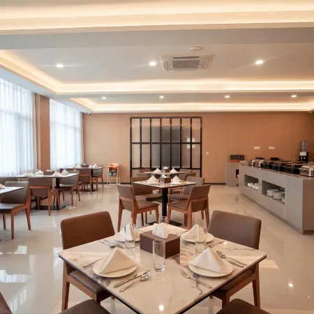 Rongcheng Chengshantou Xixiakou Zoo Rezen Select Hotel