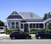 5 Large Bedroom Villas Suitable for 10 People (CBD) - Villas