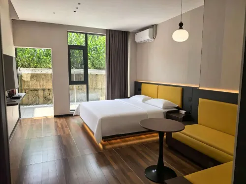 Jixingli Homestay - 2-Star