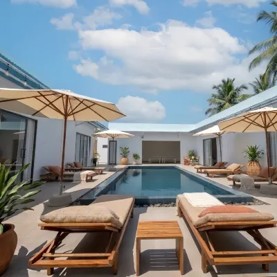Villa Santoni Mũi Né - Nguyên Căn, Hồ Bơi Riêng, Cách Biển Khoảng 100m Các khách sạn gần Honrom Central Beach Resort