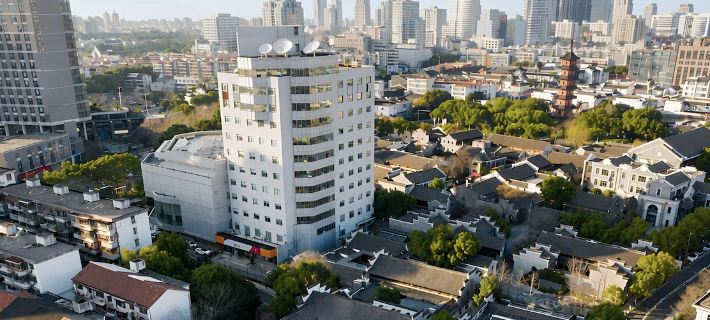 Ningjing Hotel (Ningbo Tianyi Square Chenghuang Temple) Ξενοδοχεία στην πόλη Νινγκμπό