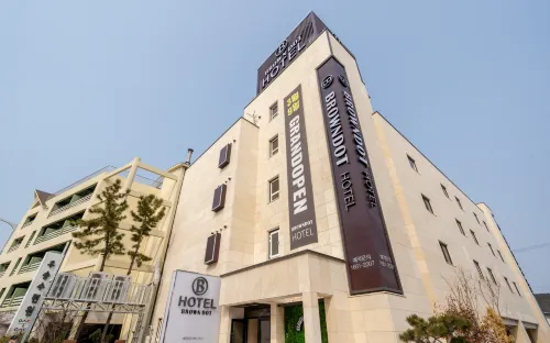 Brown Dot Hotel Daecheon Beach, Boryeong - parking