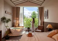 Snow Mountain Letters|Hot Spring·Private Ranch·Wild Luxury Vacation Cottage (Baisha Ancient Town) - موقف سيارات