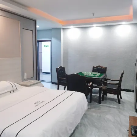 Green Hotel