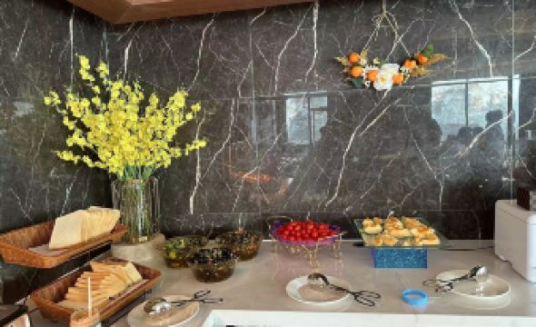 Victory Hotel (Beijing Road Pedestrian Street)