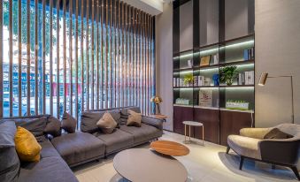 Manheng Hotel