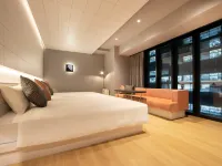 karaksa hotel colors Tokyo Yaesu Отели рядом с достопримечательностью «Нинобаси»