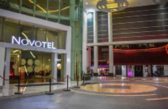 Novotel Jakarta Gajah Mada Các khách sạn gần Phố người Hoa