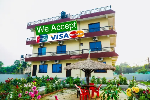 Hotel Nepal Inn Sauraha Hotels in Sauraha