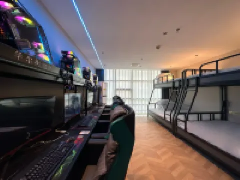 Aiwan E-sports Homestay (Wanzai Ancient City Baota Road Pedestrian Street) Hotels in Wanzai