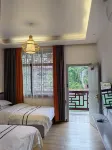 Old Local Inn - Beach