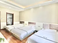 Colorful Danxia Hanyouju Hotel Hotels in Linze