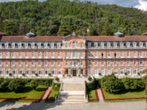 ヴィダゴ パレス シャベシュのホテル