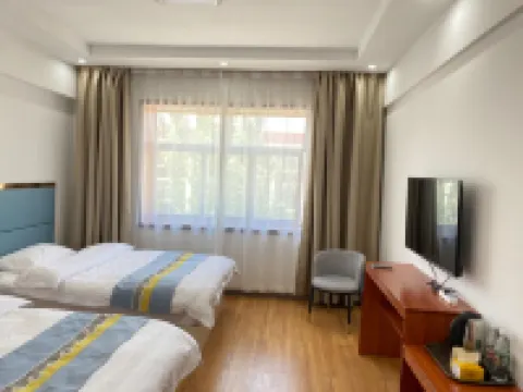 Starway Hotel Sudah Hotels in Zanda