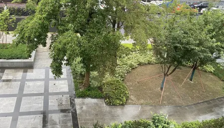 Suzhou LBED Collection Hotel (Guanqian Street Leqiao Subway Station)
