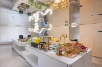 Pujiang New Yatu Hotel