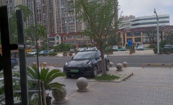 Changzhou Changdao Business Hotel (Zhongwu Avenue Jiangsu Institute of Technology Branch)