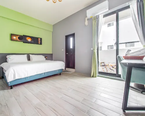 Green house sleep to B&B Hotels in Taitung