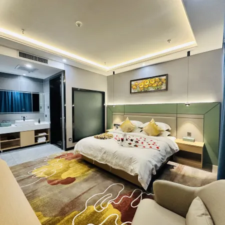 zhong he hotel