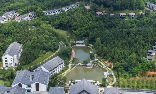 Lu'an Lingxin Valley Hot Spring Resort