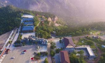 Longtan Hotel