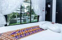 Blue Carina Hotel(Central Phuket) - balcón