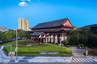 羅平雲之夢酒店 鄰近羅平國際油菜花文化旅遊節主會場的酒店