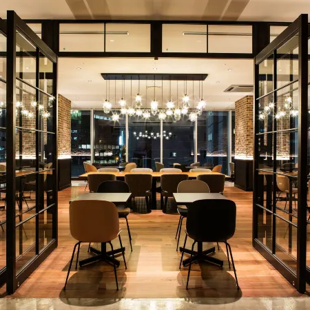 SHIBUYA STREAM HOTEL Отели рядом с достопримечательностью «Джаз-клуб Blue Note Tokyo»