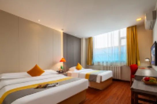 Home Inn · Ruibaiyun Hotel (Pingyao Ancient City South Gate Tourist Center)