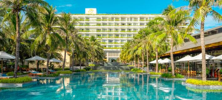 โรสา อัลบา รีสอร์ต & วิลลา ตุยโฮา โรงแรมในตุยฮวา