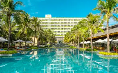 Rosa Alba Resort & Villas Tuy Hoa Các khách sạn gần Phố đi bộ