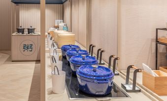 HanTing Hotel (Shanghai Huanqiugang Ningxia Road)