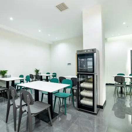 Pinyue Zhiya Hotel