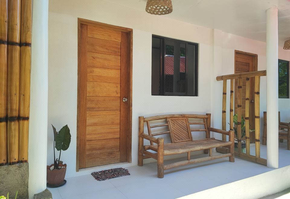 안다 해변의 평화로운 풍경