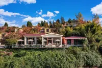 Rainbow Haven Private Hot Spring Hotel