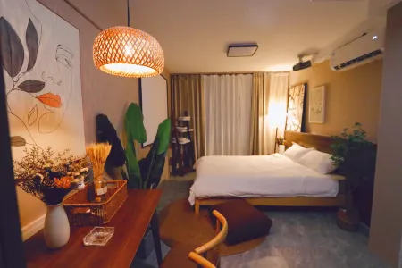 Yingsu Art Residence (Nanning Xixiangtang Passenger Station) Отели рядом с достопримечательностью «Guangxi Technological College of Machinery and Electricity»