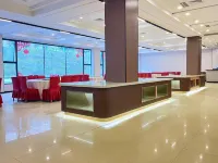 Xiling Snow Mountain Maple Leaf Hotel