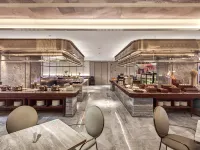 Mercure Yiwu International Trade City Hotels near Luobinwang Park