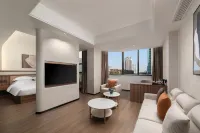 Manjin Hotel (Liziba Hotel, niujiaotuo light rail station) Hotels in People's Square Area