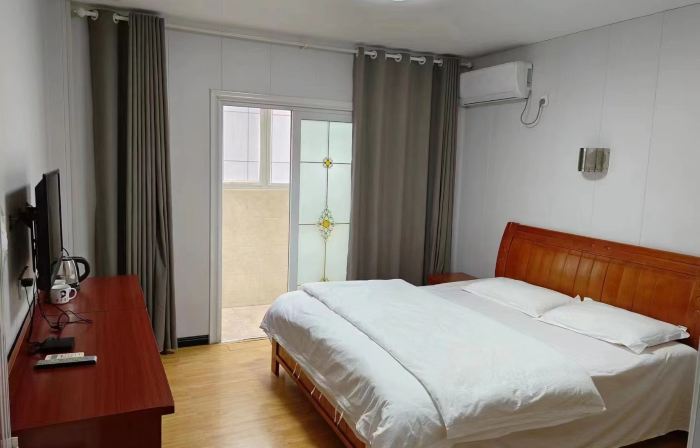 Slow Life Tea House Hotel